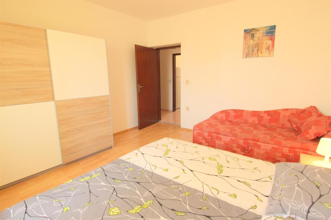 Gianna A4+2 Apartment Novigrad  Exterior photo