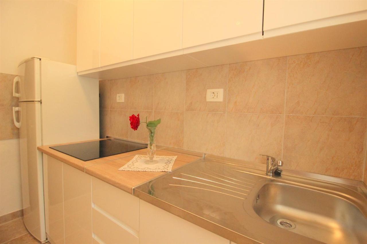Gianna A4+2 Apartment Novigrad  Exterior photo